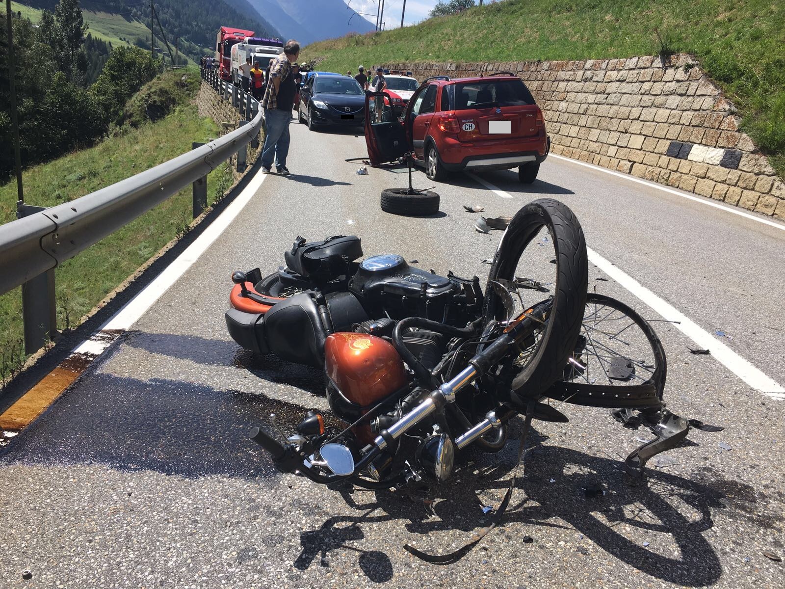 J Hrige Motorradfahrerin Bei Unfall Schwer Verletzt Ch