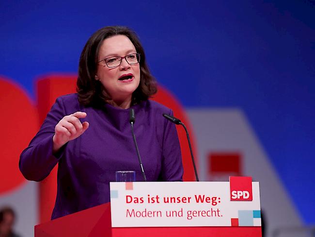 SPD-Fraktionschefin Andrea Nahles hat den Startschuss zu Sondierungsgesprächen mit der Union verkündet
