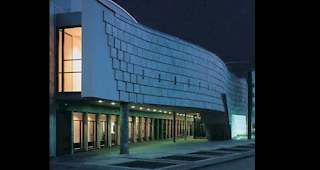 Bei guter Witterung findet der Anlass auf dem La Poste Platz statt.