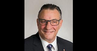 SVP-Grossrat Paul Biffiger hat Strafanzeige gegen den Walliser Staatsrat eingereicht.