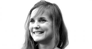 Die T&auml;nzerin Cosima Grand erh&auml;lt einen F&ouml;rderpreis des Kanton Wallis.