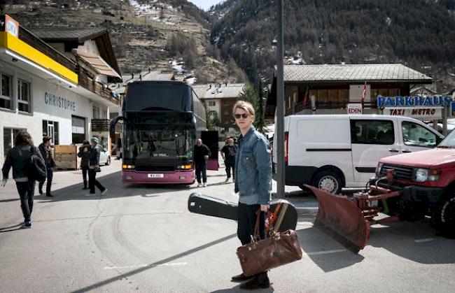 Tom Odell bei seiner Ankunft am Montag in Täsch.