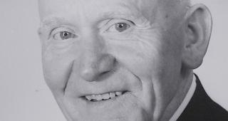 Pater Paul Erdmann, 1967-1981 Kaplan in Blatten ob Naters. Seine Fotos sind bis Ende Oktober im Kulturfels in der Festung Naters zu besichtigen.