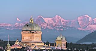 Walliser Kandidaten treten auch in anderen Kantonen an, um bei den Wahlen im Oktober erfolgreich zu sein.