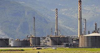 Die stillgelegte Tamoil-Raffinerie in Collombey (Archiv)