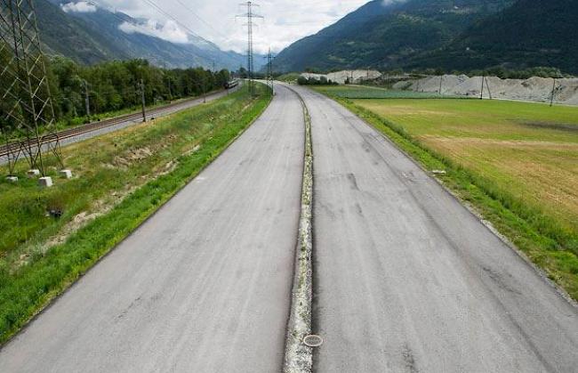 Autobahnbaustelle A9 bei Susten.