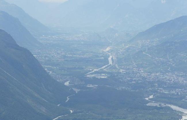 Blick über den Pfynwald Richtung Siders-Sitten