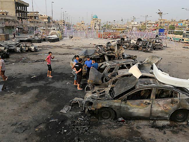 Die Spuren eines Bombenanschlags im mehrheitlich von Schiiten bewohnten Statdtteil Sadr-City in Iraks Hauptstadt Bagdad von Anfang August. Am Donnerstag starben bei einem ähnlichen Anschlag mindestens 60 Menschen. (Archiv)