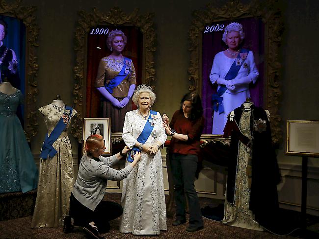Madame Tussauds spendiert Königin Elizabeth II. ein neues Outfit