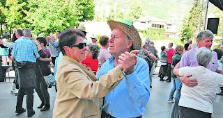Traditionell und exotisch. Die Besucherinnen und Besucher des Tanzanlasses wurden gut unterhalten.  