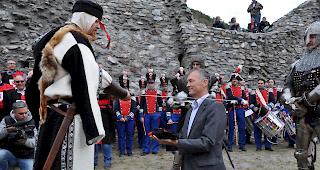 Jean-Pierre Bringhen (Foto) und Daniel Bregy wurden auf der Gestelnburg zum Ritter geschlagen.