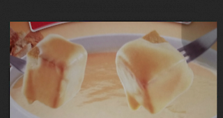 Käsefondue für den Blog: «Liebe Grüße und en Güete. Kaktus.»