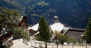 Embd. Das Dorf im Vispertal bangt um seine Schule.