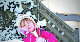 Kindgerecht. Das Kind hat eine andere Art, die Realit&auml;t zu bew&auml;ltigen. 