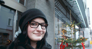 Svenja Imseng aus Wiler: &laquo;Ja, mein Chef ist St&auml;nderat, deshalb interessiere ich mich schon f&uuml;r die Bundesratswahlen und werde diese am Mittwochmorgen vor dem Fernseher mitverfolgen.&raquo;