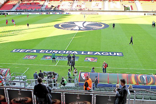 Das Stade de Tourbillon wird für Spiele der Europa League jeweils mit grossem Aufwand umgestaltet.