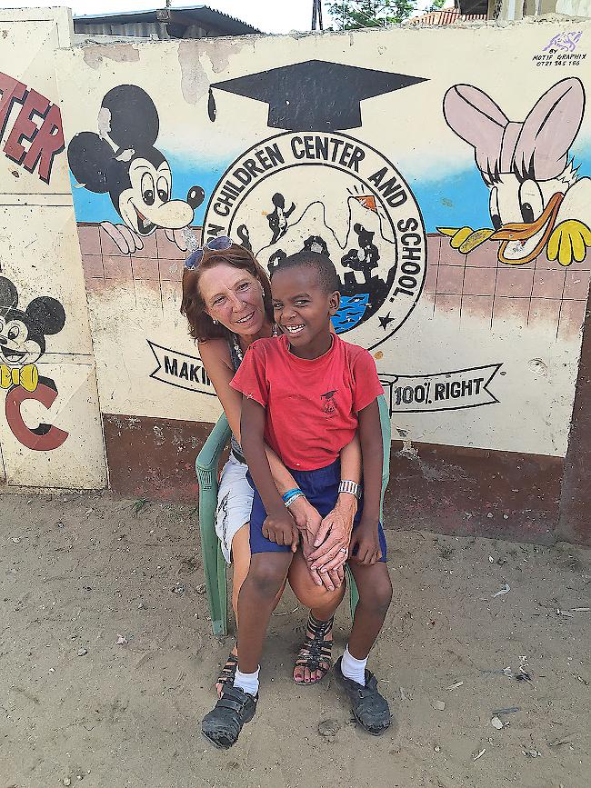 Beatrice Kronig und der Verein Matterhorn Children Center sorgen in Kenia für lachende Kinder.