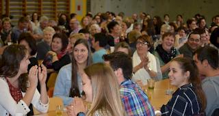 Rege besucht: Der Neujahrstr&uuml;ch 2016 in Visperterminen.