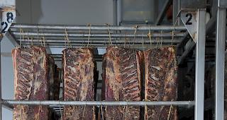 Die Palette an gesch&uuml;tzen Walliser Trockenfleischprodukten wurde vergr&ouml;ssert. 