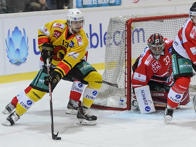 Luca Hischier (links), hier im Cupmatch gegen Visp.