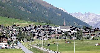 Staatsrat Jean-Michel Cina nimmt die Gemeinden bei der Raumplanung in die Pflicht. Bei Fehlentwicklungen will der Kanton gar Bauverbote aussprechen.