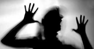 Eine 18-j&auml;hrige Oberwalliserin wurde vergewaltigt und geriet daraufhin in die Drogenszene.