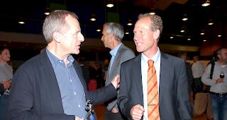 Treibende Kr&auml;fte: Professor Eric Bonvin (links), Generaldirektor Spital Wallis, mit Hugo Burgener, Mitglied der Generaldirektion und Direktor Spitalzentrum Oberwallis.