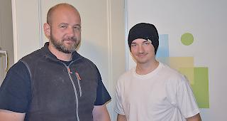 Lehrmeister Martin D&ouml;rig (l.) mit dem 
Lernenden Michael Huber.