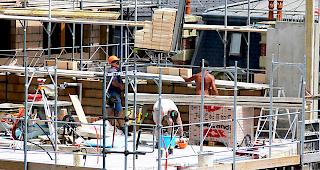 Um die Schwarzarbeit zu bek&auml;mpfen, will der Staatsrat zus&auml;tzliche Stellen schaffen.