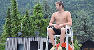 Wer ist der sch&ouml;nste Bademeister im Oberwallis? Voten und gewinnen Sie.