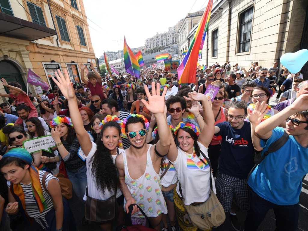 Gay Pride Paraden In Italien Gedenken An Orlando Opfer 1815ch