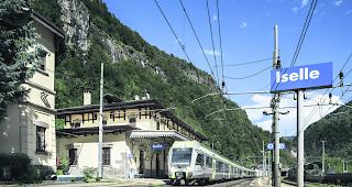 Grenz&uuml;berschreitend. Die BLS baut den Bahnverkehr zwischen Brig und Domodossola aus. 