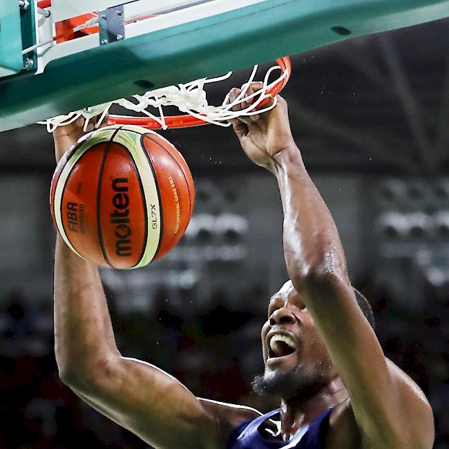 Die Freude eines Olympiasiegers: Superstar Kevin Durant führte das überlegene US-Team zur Goldmedaille