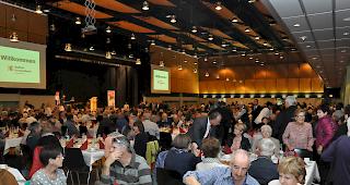 Die Simplonhalle war zum Bersten voll.