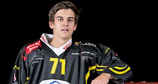 EHC-Saastal-St&uuml;rmer Sascha Zeiter pendelt zwischen Lalden, Bern und Saas-Grund.