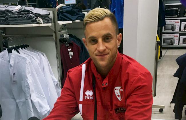 Ziegler an der Autogrammstunde des FC Sitten in Eyholz