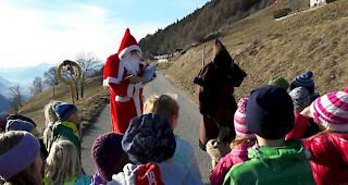 Nikolaus und Schmutzli in Guttet-Feschel