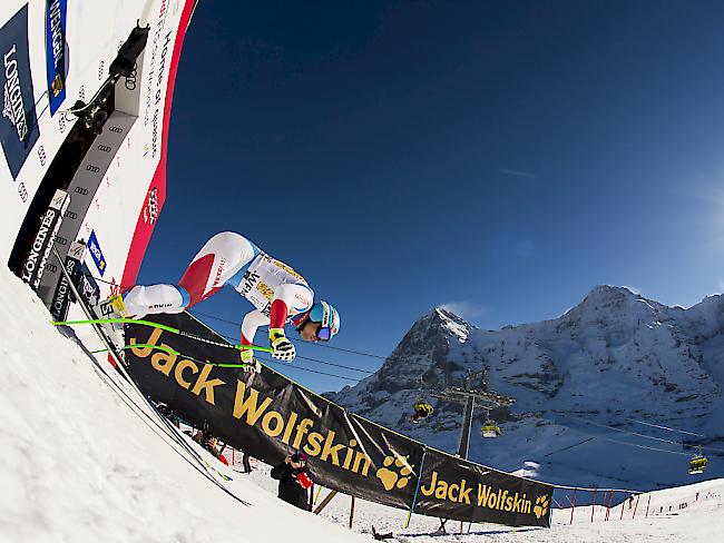 Patrick Küng beim Start zum zweiten Training zur Lauberhorn-Abfahrt