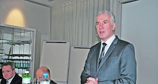 Lonza CEO Richard Ridinger erh&auml;lt f&uuml;rs Jahr 2017 &uuml;ber eine halbe Million mehr Lohn. (Archiv)  