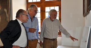 Ueli Wirz im Gespr&auml;ch mit den Stadtr&auml;ten Louis Ursprung (links) und Karl Schmidhalter.