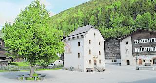 Das Rathaus ist eine der Sehensw&uuml;rdigkeiten in Ernen.