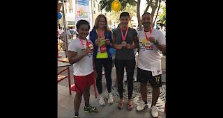 &laquo;Nach dem Muscat-Marathon bei 38 Grad (von links: Allan, Barbara, ich und Ahmed)&raquo; 