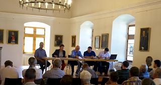 Der Rittersaal im Stockalperschloss bot am Samstag Gastrecht f&uuml;r die Stifterversammlung Ecomusem Simplon und f&uuml;r die Versammlung des F&ouml;rdervereins.