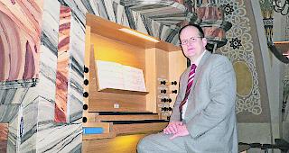 Doppelkonzert. Thomas Heckel spielt in Zermatt und Leukerbad.  