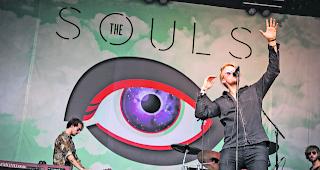 Leidenschaftlich. Jay Messerli, Sänger von The Souls, auf der Bühne.