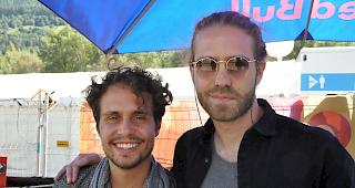 Lo und Leduc werden nach ihrem Auftritt heute Abend in Gampel weiterfeiern. Luc Oggier (links) und Lorenz Häberli.