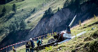 Absturz. Mehrere Personen kamen am Sonntagnachmittag ums Leben.