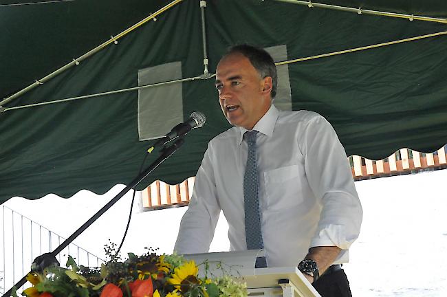 Staatsrat Christophe Darbellay entrichtete seine Grussbotschaft.