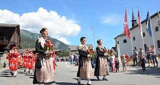 Ahnenmusikanten. Impressionen vom 53. Bezirksfest Westlich Raron in Ausserberg.