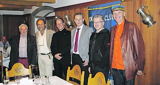 Neue Gesichter. Das neue Leiterteam (von links): Klaus Nanzer, Kassier, Martin Lauber, Pr&auml;sident der Stiftung, Roman Pfammatter, abtretender Pr&auml;sident, Gerold Vomsattel, Pr&auml;sident, Dionys Michel, Sekret&auml;r, und Anselm Mutter, Sozialbeauftragter.  